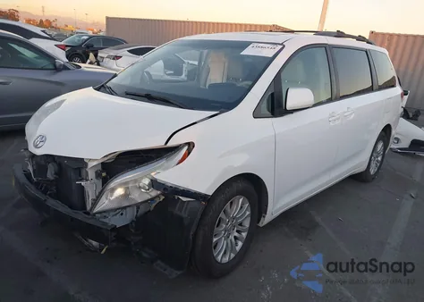 2014 Toyota Sienna Xle V6 8 Passenger from USA, damaged, VIN 5TDYK3DC2ES456704